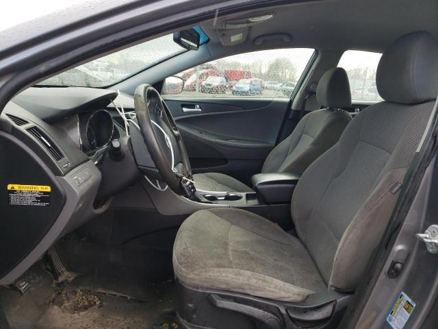 5NPEB4AC1DH657317 - 2013 HYUNDAI SONATA GLS GRAY photo 7