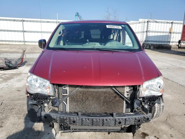 2C4RDGBG7FR580120 - 2015 DODGE GRAND CARA SE RED photo 5