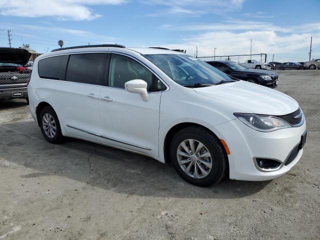 2C4RC1BG3HR534965 - 2017 CHRYSLER PACIFICA TOURING L WHITE photo 4