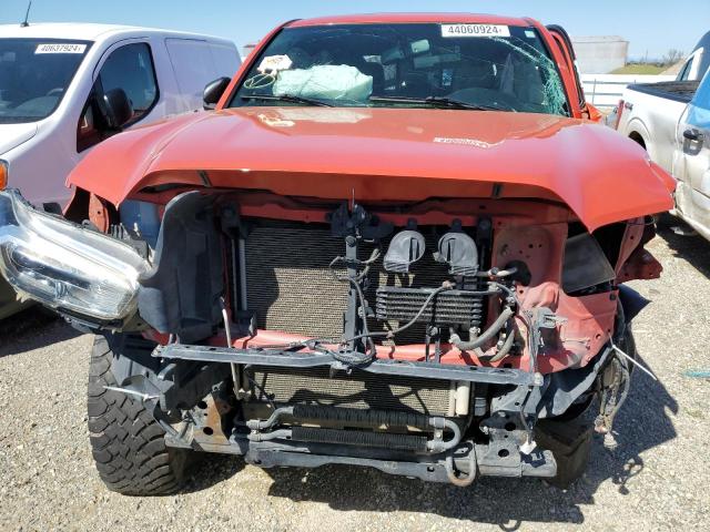 3TMDZ5BN2GM007357 - 2016 TOYOTA TACOMA DOUBLE CAB ORANGE photo 5