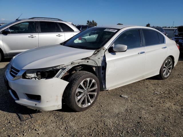 1HGCR2F54FA135763 - 2015 HONDA ACCORD SPORT WHITE photo 1