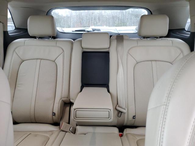 2LMPJ8LR0HBL37895 - 2017 LINCOLN MKX RESERVE Կրեմագույն լուսանկար 10