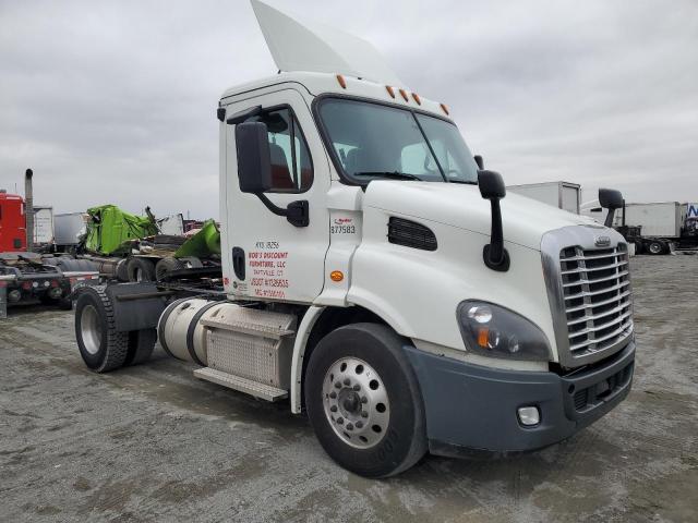 3AKBGADV9LSLH4103 - 2020 FREIGHTLINER CASCADIA 1 WHITE photo 1