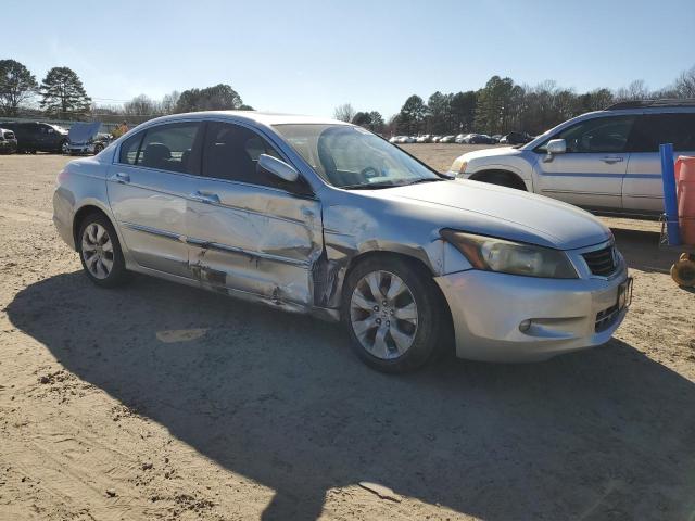 1HGCP36888A027784 - 2008 HONDA ACCORD EXL SILVER photo 4