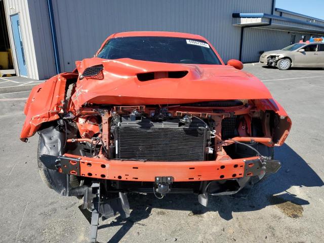 2C3CDZFJ2NH210788 - 2022 DODGE CHALLENGER R/T SCAT PACK ORANGE photo 5
