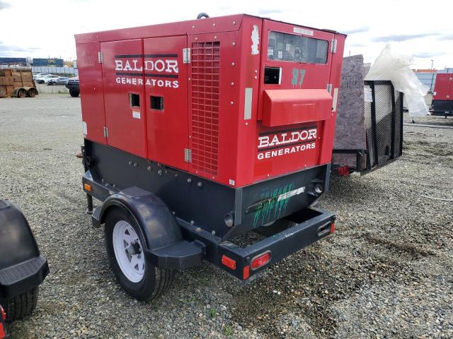 4TCSU104X8H511141 - 2008 BALD GENERATOR RED photo 3