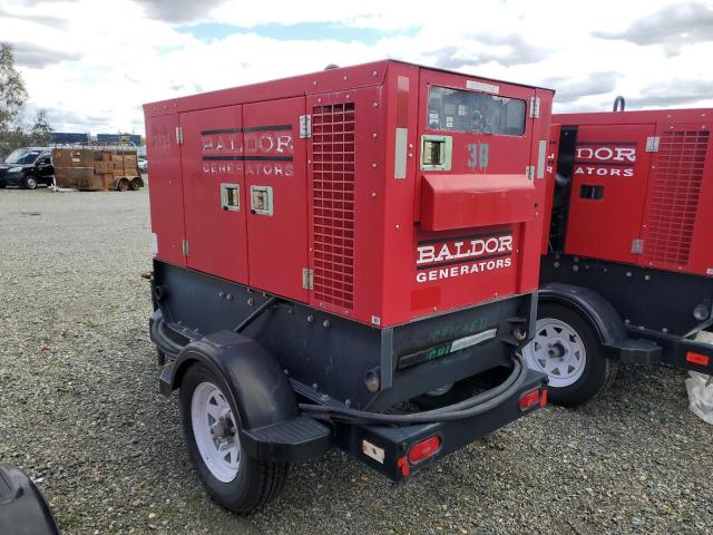 4TCSU104X8H511169 - 2008 BALD GENERATOR RED photo 3