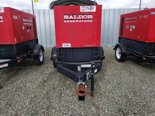 4TCSU104X8H511169 - 2008 BALD GENERATOR RED photo 5