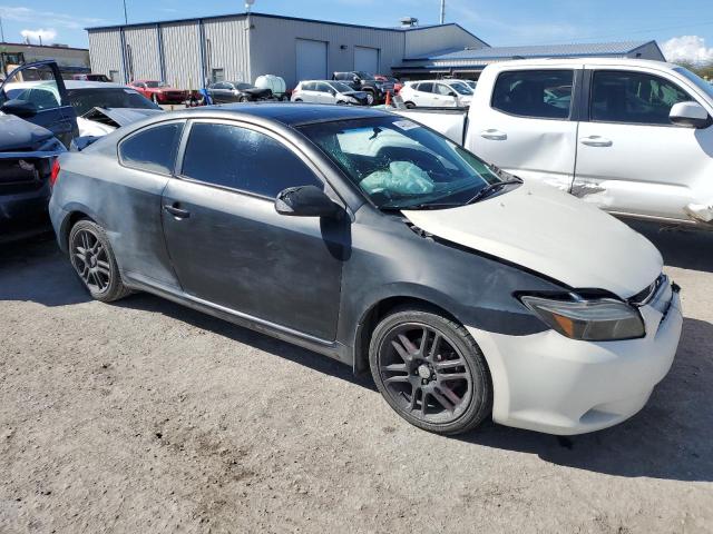 JTKDE177050053907 - 2005 TOYOTA SCION TC BLACK photo 4