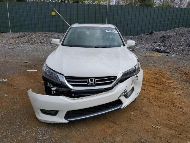 1HGCR3F84FA010973 - 2015 HONDA ACCORD EXL WHITE photo 5