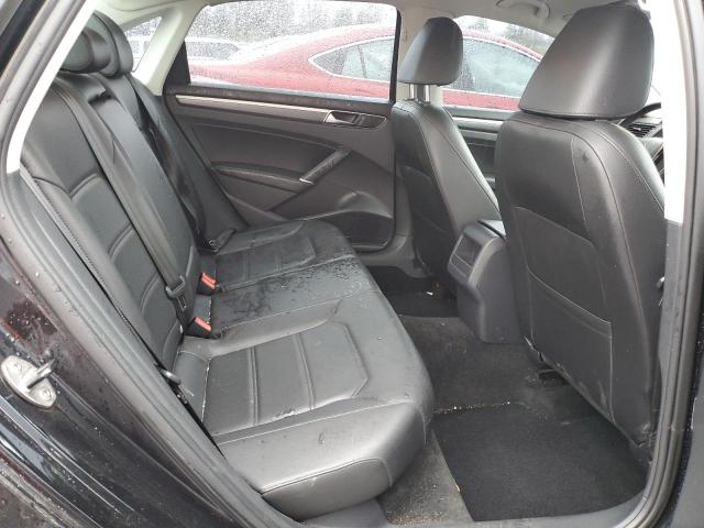 1VWDT7A36HC085735 - 2017 VOLKSWAGEN PASSAT R-LINE Schwarz Foto 10