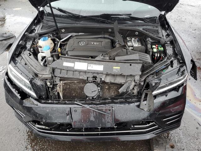 1VWDT7A36HC085735 - 2017 VOLKSWAGEN PASSAT R-LINE Schwarz Foto 11