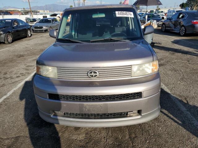 JTLKT324050183302 - 2005 TOYOTA SCION XB TAN photo 5