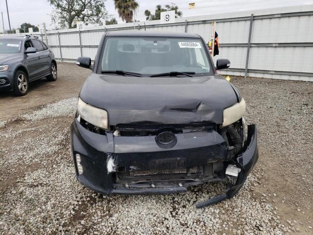 JTLZE4FE0FJ069930 - 2015 SCION XB BLACK photo 5