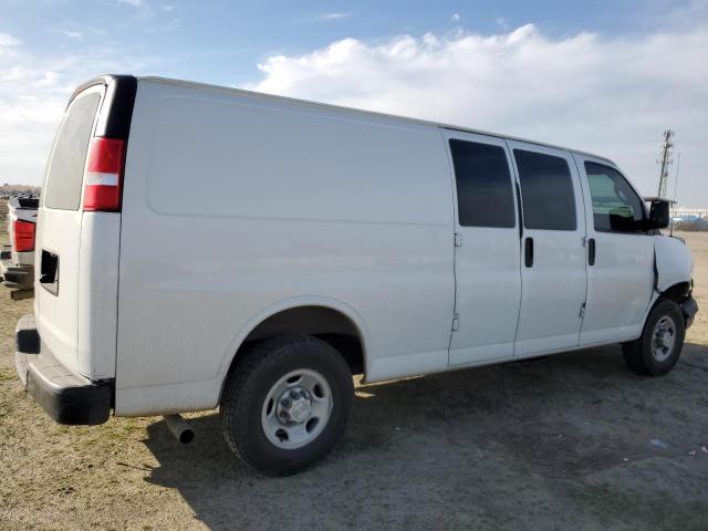 1GCWGBFG2L1127319 - 2020 CHEVROLET EXPRESS G2 WHITE photo 3