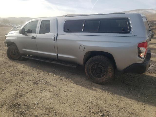 5TFCY5F15MX027968 - 2021 TOYOTA TUNDRA DOUBLE CAB SR/SR5 SILVER photo 2