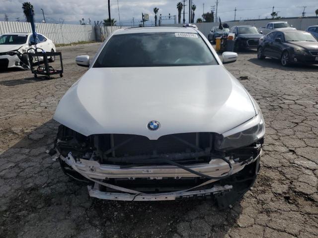 WBAJA5C58JWA38449 - 2018 BMW 530 I WHITE photo 5