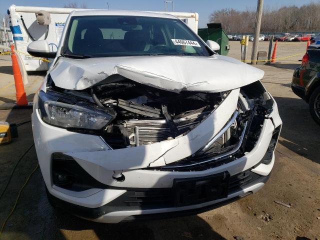 KL4MMBS2XLB112887 - 2020 BUICK ENCORE GX PREFERRED WHITE photo 5