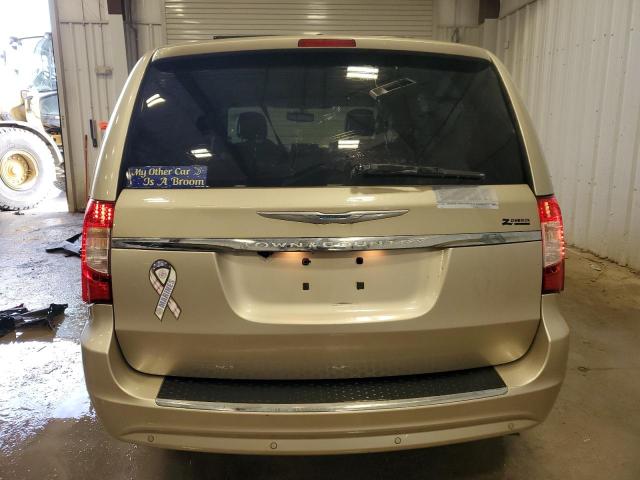 2C4RC1CG4DR757573 - 2013 CHRYSLER TOWN & COU TOURING L BEIGE photo 6