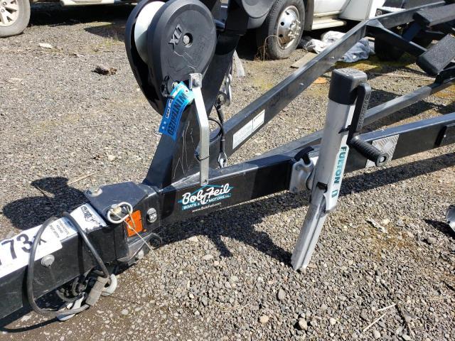 5DBBB2325KZ005628 - 2019 BOAT TRAILER BLACK photo 9