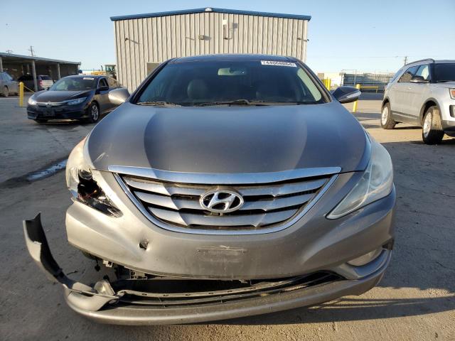 5NPEC4AB2DH661588 - 2013 HYUNDAI SONATA SE GRAY photo 5