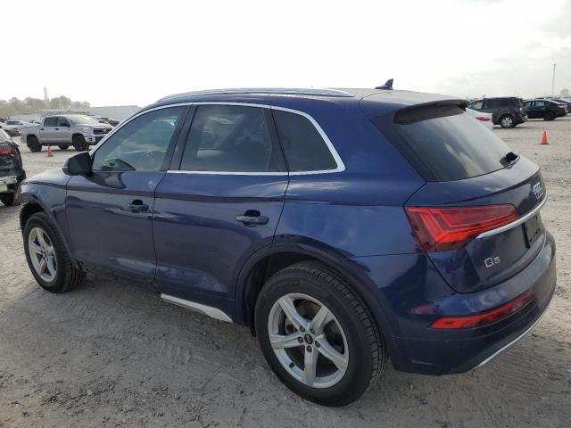 WA1AAAFY7M2053495 - 2021 AUDI Q5 PREMIUM BLUE photo 2