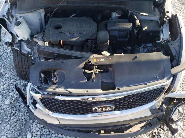 5XYPG4A38HG210426 - 2017 KIA SORENTO LX SILVER photo 12