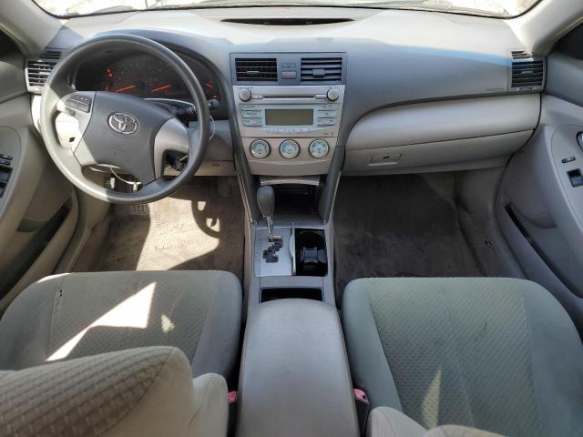 JTNBE46K673029792 - 2007 TOYOTA CAMRY CE SILVER photo 8