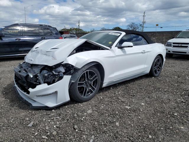 1FATP8UH6L5135732 - 2020 FORD MUSTANG WHITE photo 1