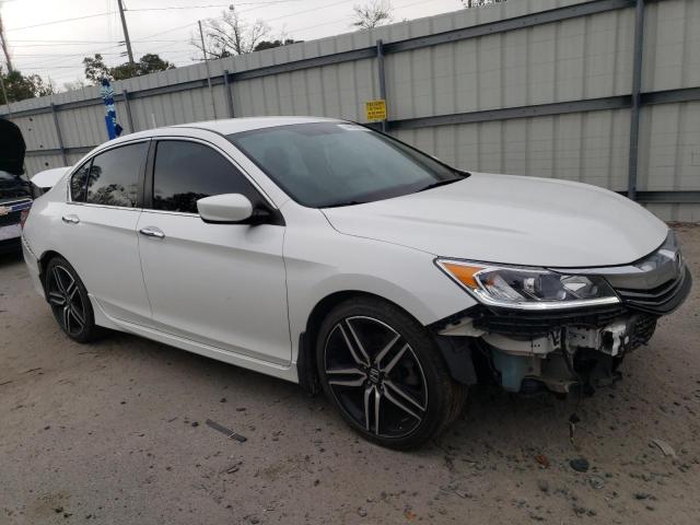 1HGCR2F18HA059982 - 2017 HONDA ACCORD SPORT SPECIAL EDITION WHITE photo 4