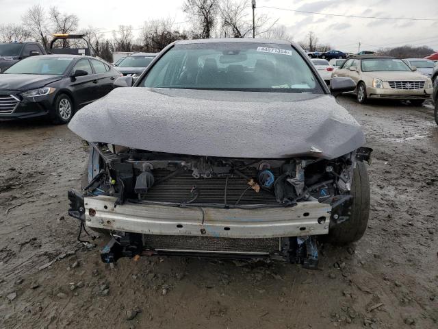 4T1B11HK6JU029820 - 2018 TOYOTA CAMRY L GRAY photo 5