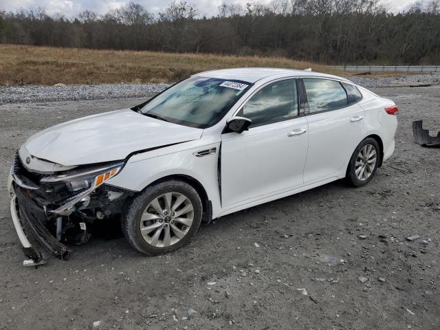 5XXGU4L38JG193059 - 2018 KIA OPTIMA EX WHITE photo 1