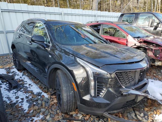 1GYFZBR4XPF127552 - 2023 CADILLAC XT4 LUXURY BLACK photo 4