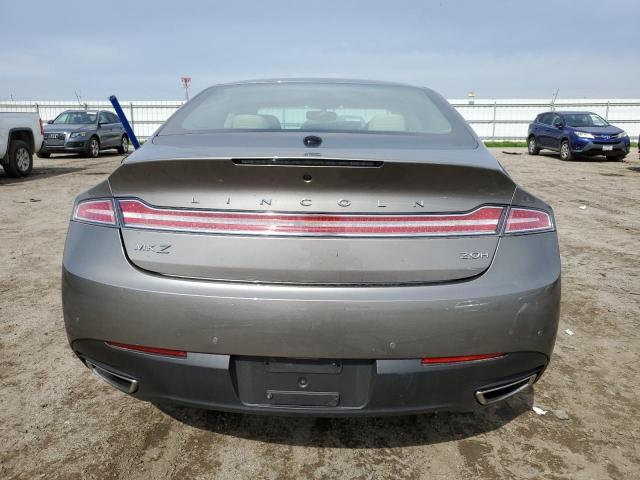 3LN6L2LU6GR632535 - 2016 LINCOLN MKZ HYBRID GRAY photo 6