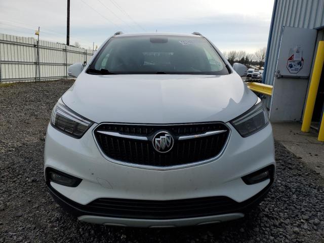 KL4CJGSBXLB034063 - 2020 BUICK ENCORE ESSENCE WHITE photo 5