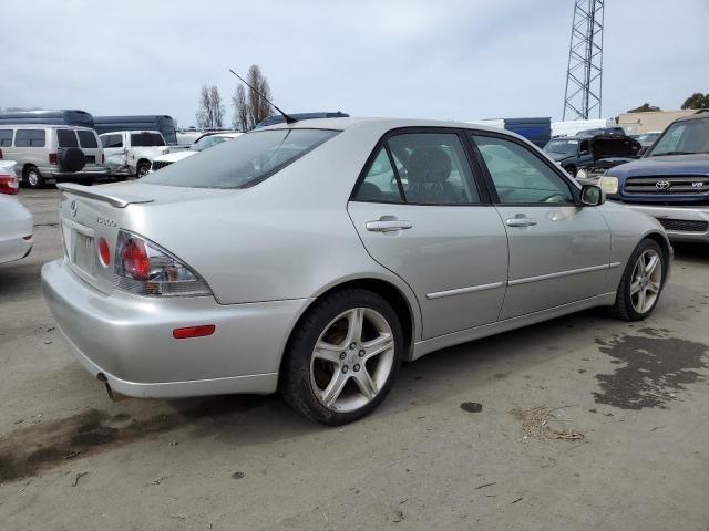 JTHBD192X50096510 - 2005 LEXUS IS 300 SILVER photo 3