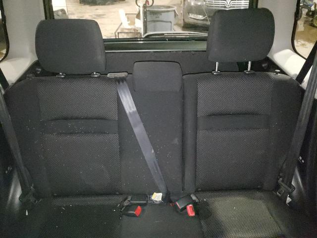 JTLKT324X54027146 - 2005 TOYOTA SCION XB GREEN photo 10