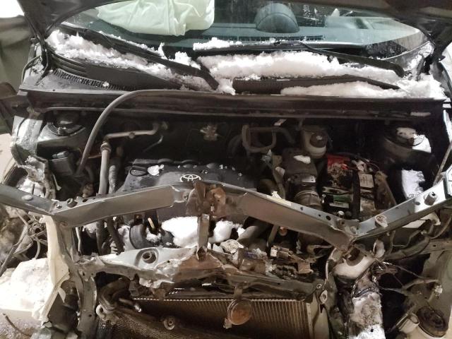 JTLKT324X54027146 - 2005 TOYOTA SCION XB GREEN photo 12