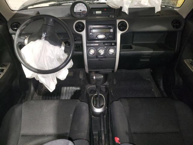 JTLKT324X54027146 - 2005 TOYOTA SCION XB GREEN photo 8