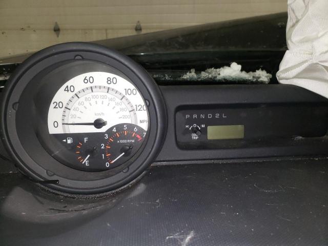 JTLKT324X54027146 - 2005 TOYOTA SCION XB GREEN photo 9