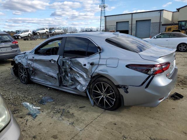 4T1G11BK3PU083440 - 2023 TOYOTA CAMRY SE NIGHT SHADE SILVER photo 2