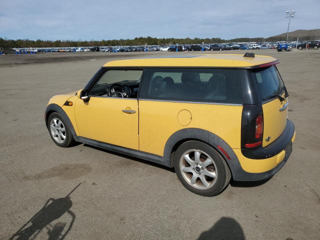 WMWML335X8TJ47127 - 2008 MINI COOPER CLU YELLOW photo 2