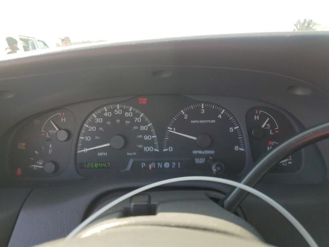 5LMPU28L6XLJ05950 - 1999 LINCOLN NAVIGATOR 银色 照片 9