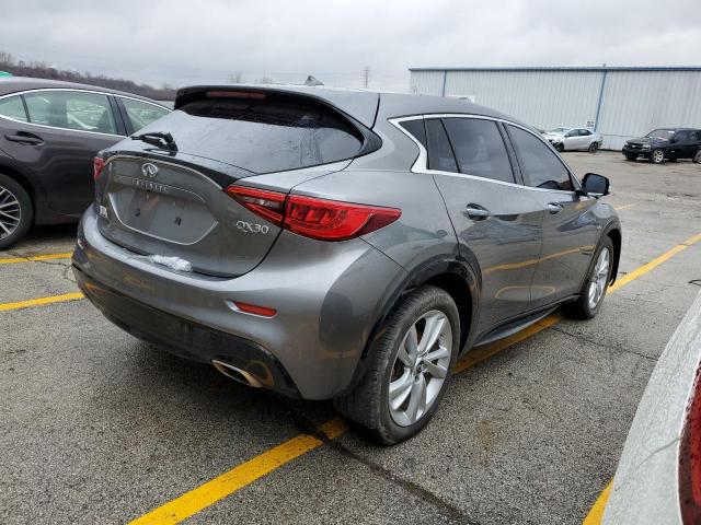 SJKCH5CP8JA057325 - 2018 INFINITI QX30 BASE GRAY photo 3