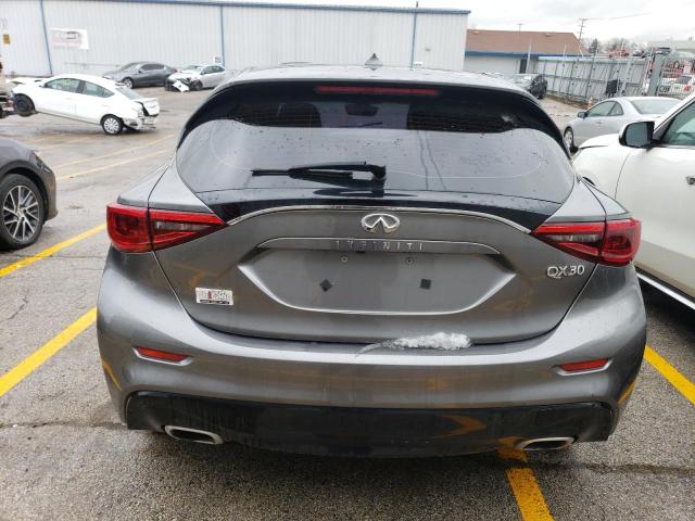 SJKCH5CP8JA057325 - 2018 INFINITI QX30 BASE GRAY photo 6