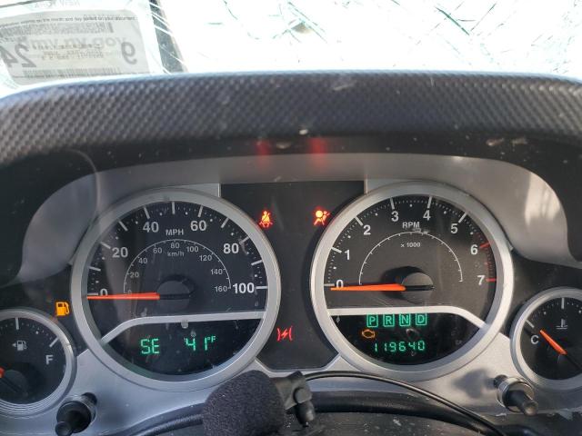 1J4HA5H13AL129614 - 2010 JEEP WRANGLER U SAHARA GREEN photo 9