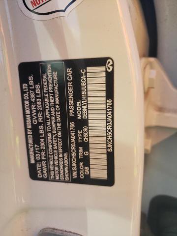 SJKCH5CR0JA041766 - 2018 INFINITI QX30 BASE WHITE photo 13