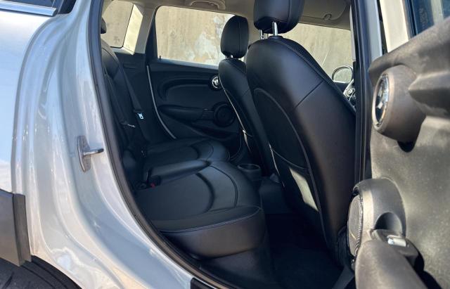 WMWXS5C58FT827830 - 2015 MINI COOPER SILVER photo 6