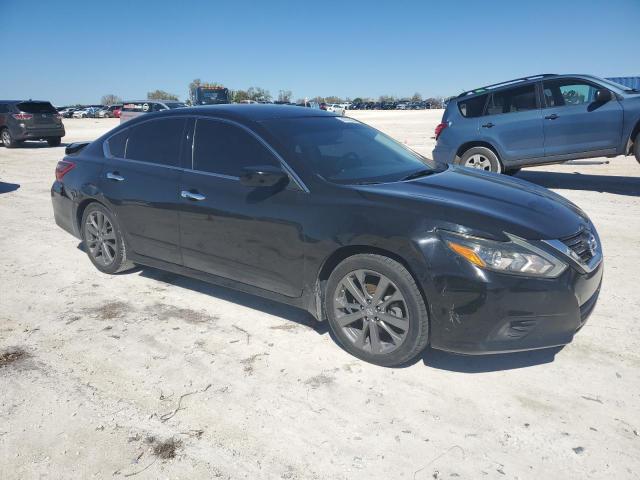 1N4AL3AP1JC277920 - 2018 NISSAN ALTIMA 2.5 BLACK photo 4