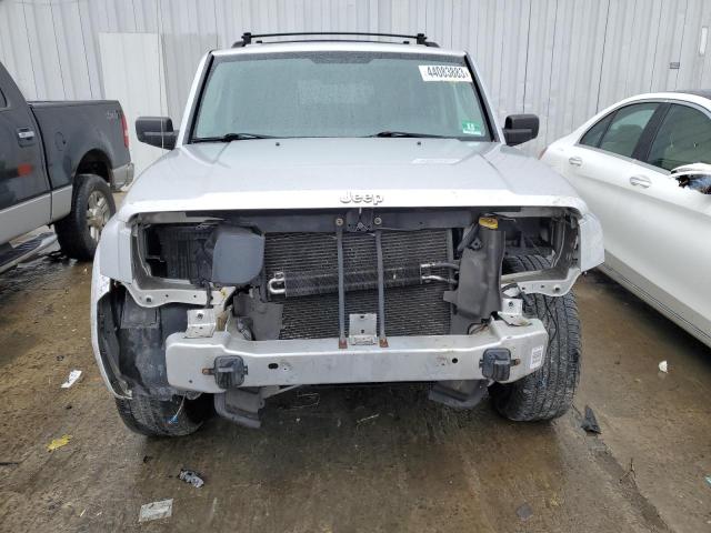 1J4RG4GKXAC108699 - 2010 JEEP COMMANDER SPORT ვერცხლისფერი ფოტო 5